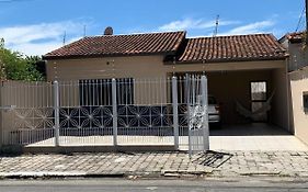 Casa Aconchegante em Aparecida - 600 metros da Basílica